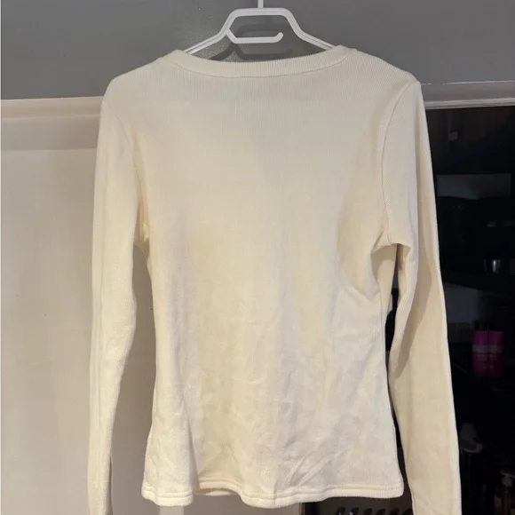 Cream Ribbed Button-Front Long Sleeve Top - Picture 3 of 3